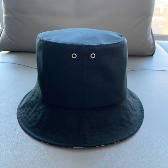 Reversible Teddy-D Small Brim Bucket Hat main image 16